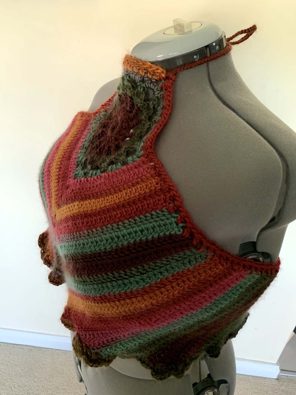 Sunburst Crop Top - Image 12